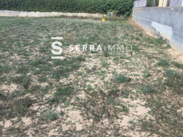 Ref. 5905 - Terreny urbà a zona residencial de 391m² a la Rapita