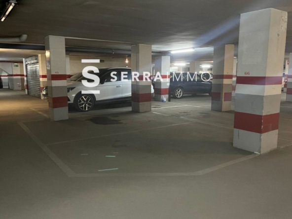 Ref. 4895 - Venda 2 places d'aparcament de cotxe al centre de Vilanova