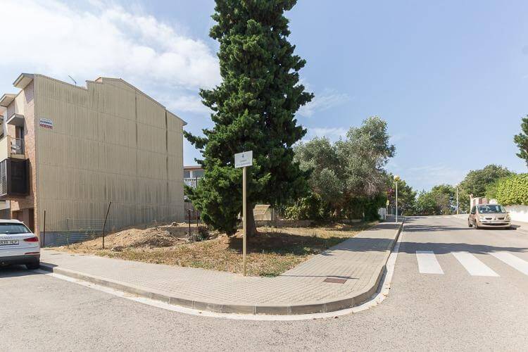 Ref. 30-140P062/1649 - Plot in the Molí de Vent neighborhood