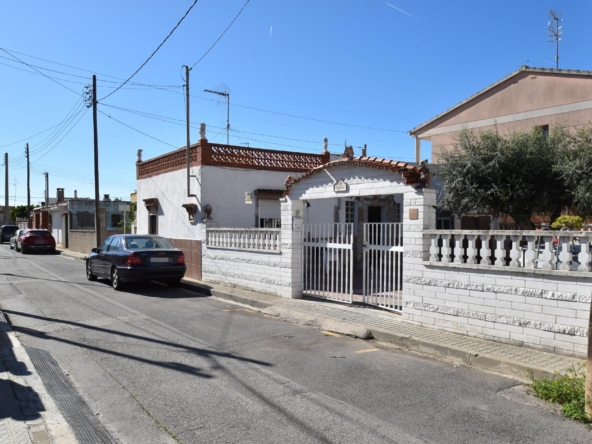 Ref. 03-11679/1098 - Un espai ple de llum i possibilitats a Vilanova i la Geltrú