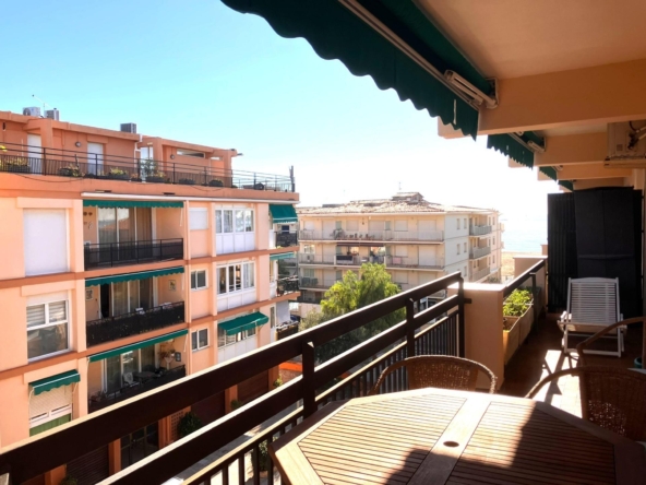 Ref. 6252 - SANT SALVADOR - Apartament de 3 habitacions a 100m de la platja