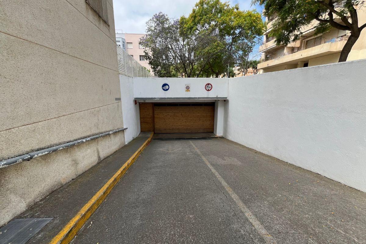 Ref. 29-6102/10897 - VILANOVA I LA GELTRÚ - Double parking space in Vilanova