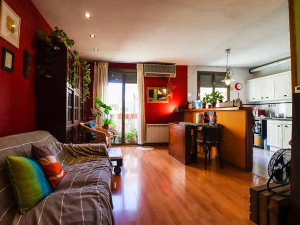 Ref. 29-6264/10897 - APARTMENT WITH TERRACE IN THE CENTER OF VILANOVA