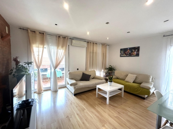 Ref. 69-4900-1/5486 - PISO CON BUENA UBICACIÓN